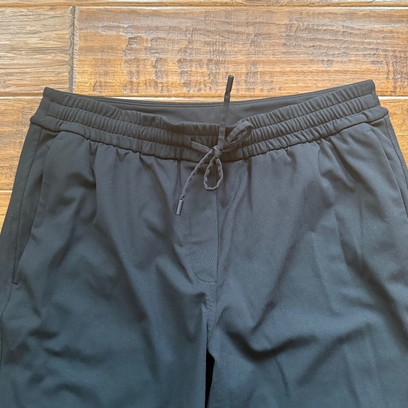 Lululemon Straight-Leg Mid-Rise Pant Luxtreme, Regular Size Small - Picture 4 of 8